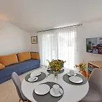 Apartment Mina