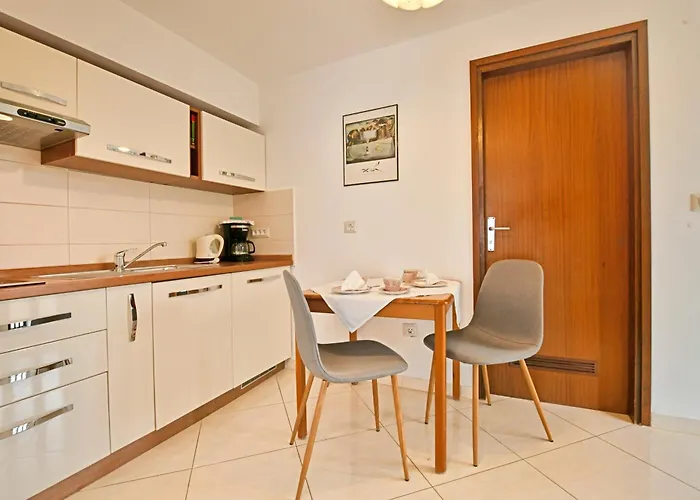 Apartament Mina