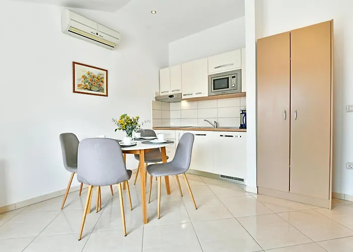 Mina Apartamento *